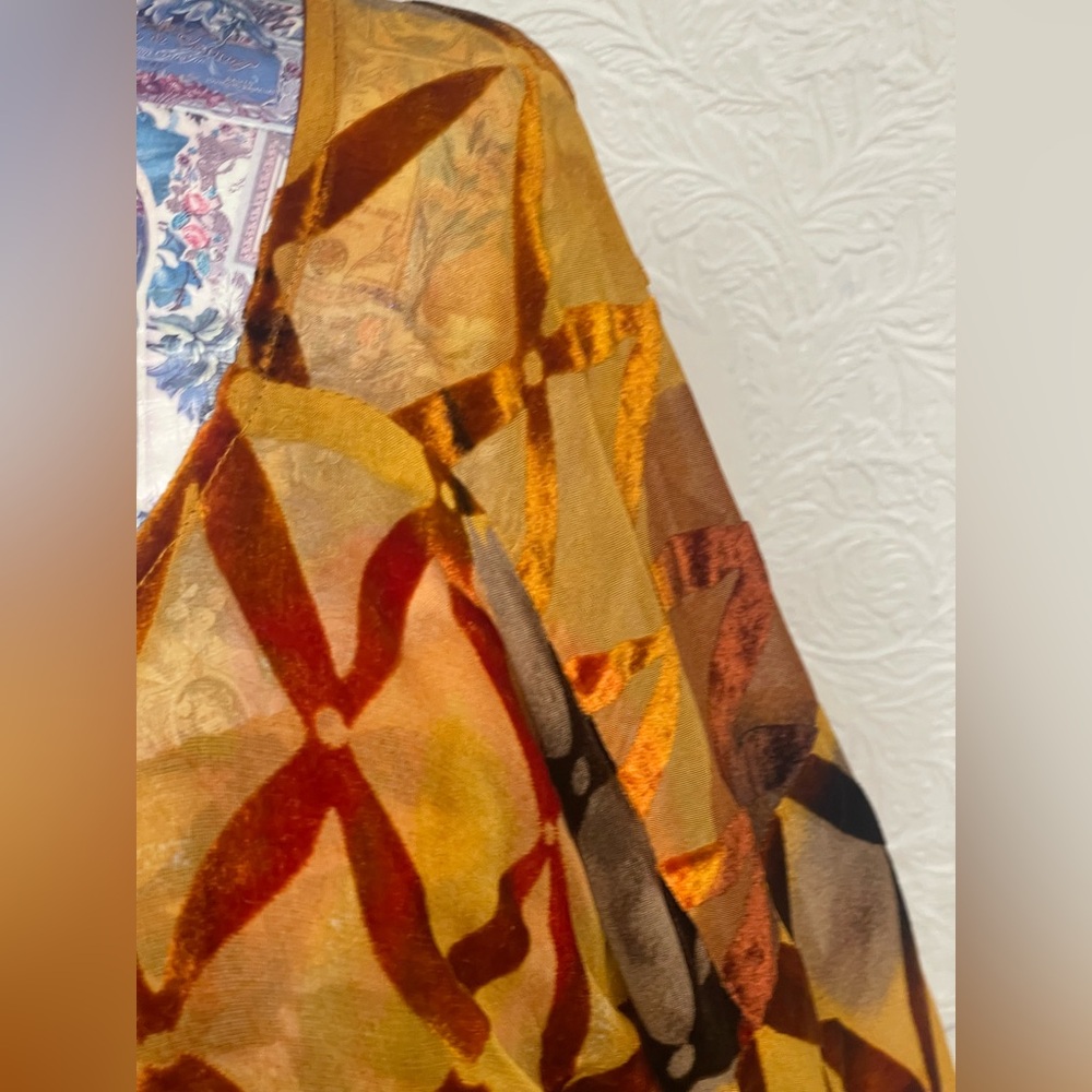 Geometric Patterned Two-Piece Set - image 5